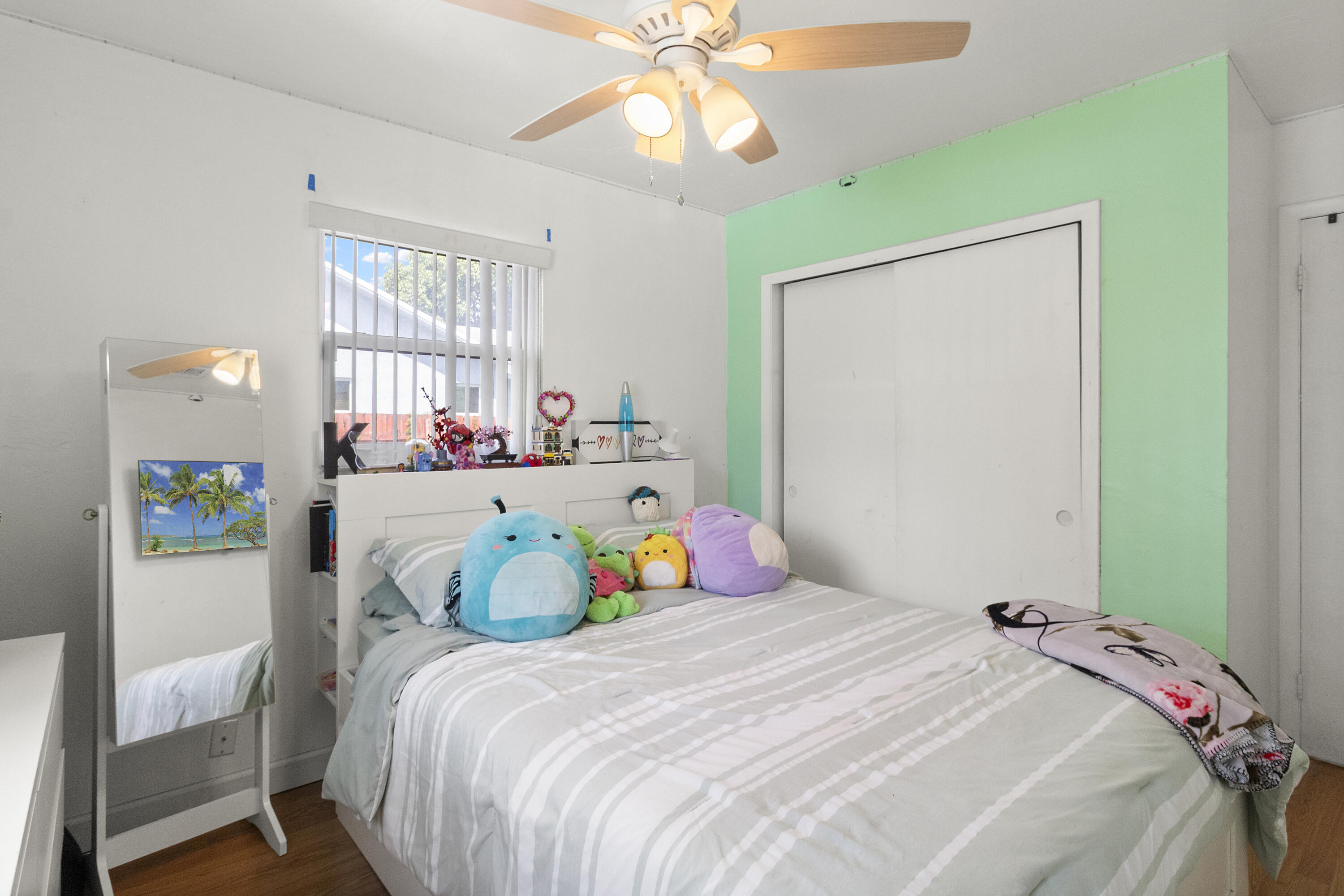 DRIFTWOOD PLAZA NO 3 - Residential