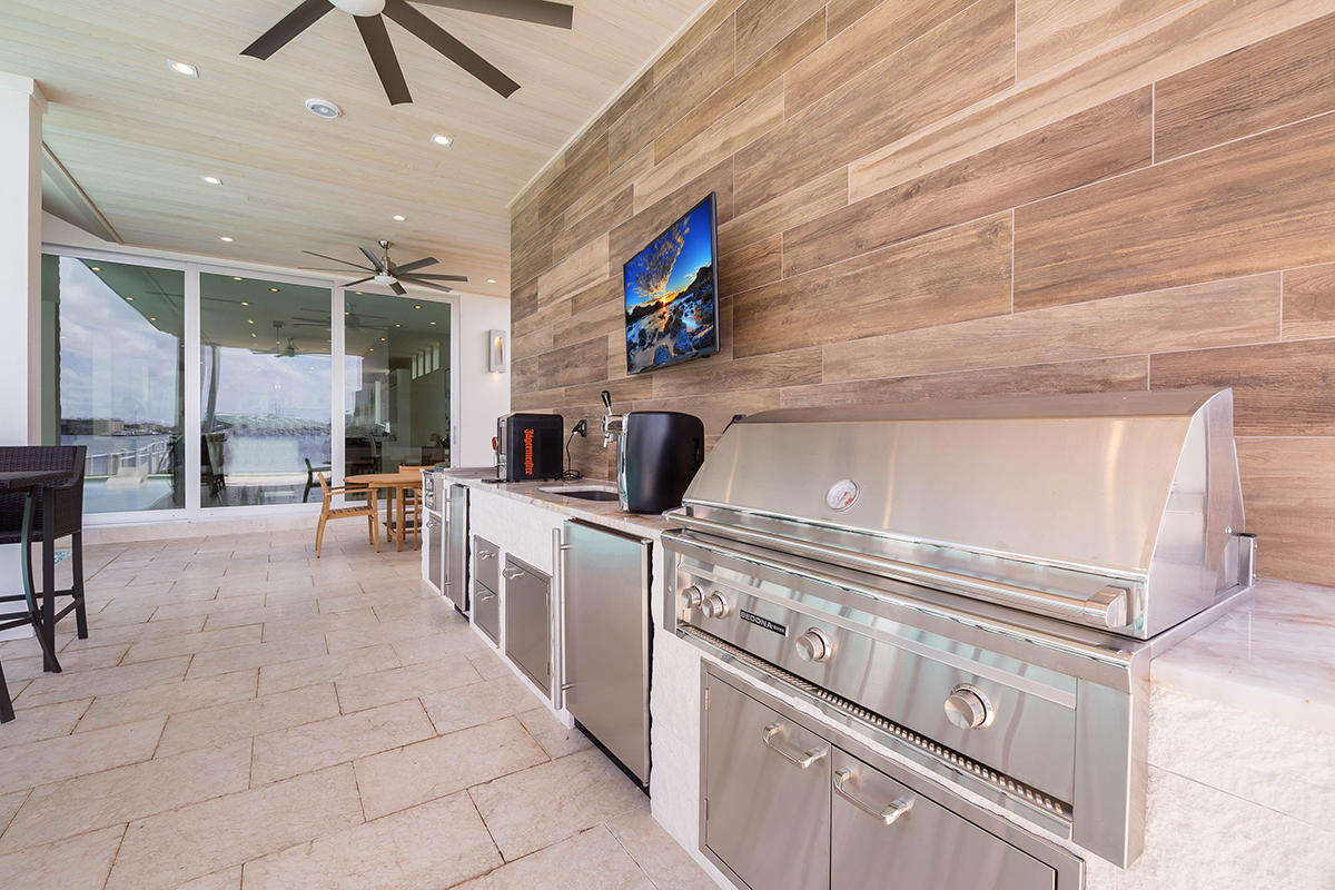 Hypoluxo Island - Residential