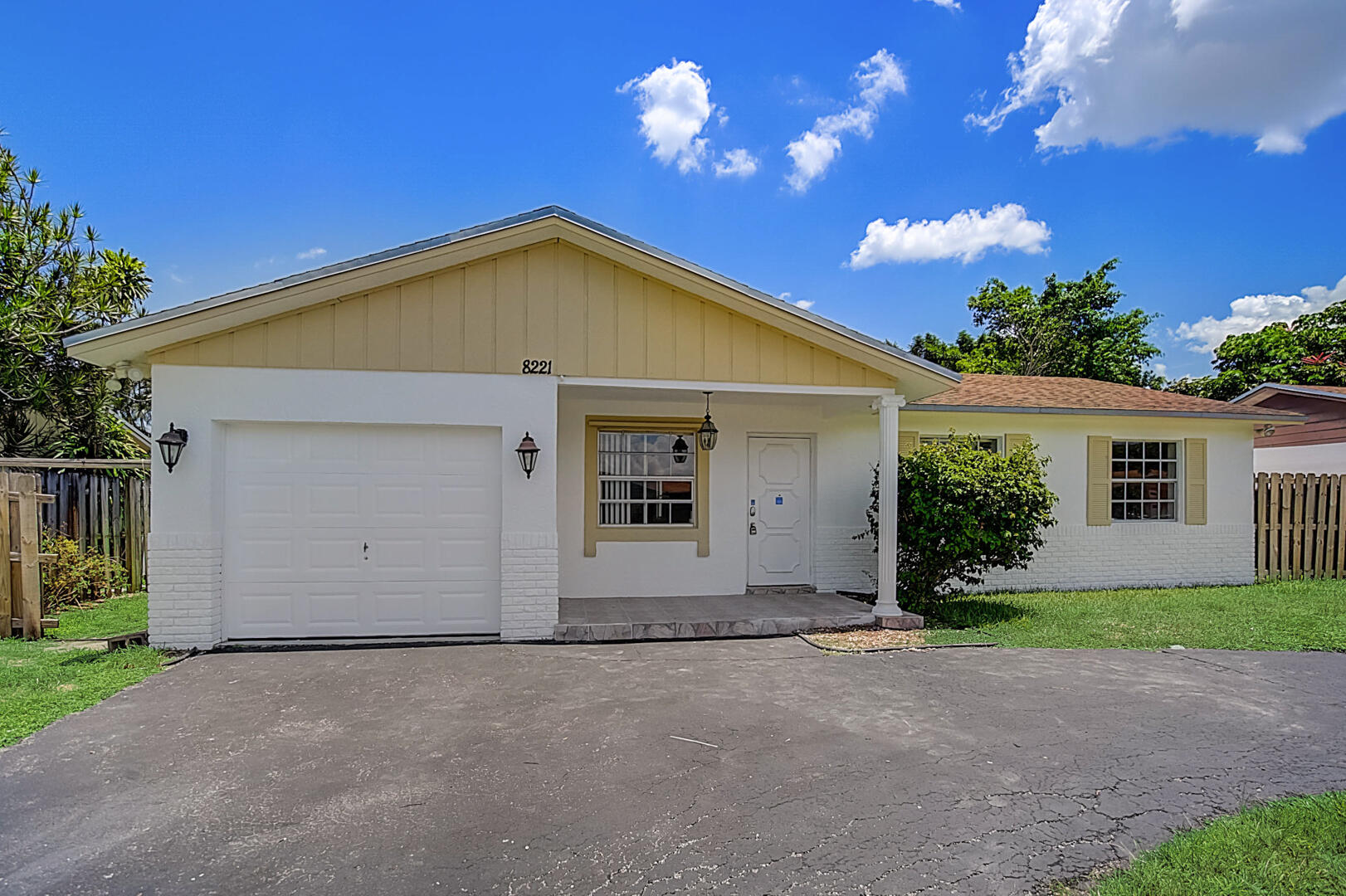 CITY OF LAUDERHILL SEC 1 - Residential