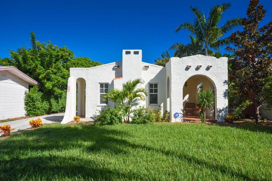 A 1925 Hansel Hall home, located in the historic Flamingo Park neighborhood.  The Mediterranean style house features 2 bedrooms, 2 full baths and a separate 1 car garage. Meticulous renovations have been recently completed.  Open floor plan, inviting front porch and fantastic new kitchen with designer cabinets and state of the art appliances.  There is room for a pool and the home is 'move-in' ready. Refer to documents attached  for a complete list of renovation details.