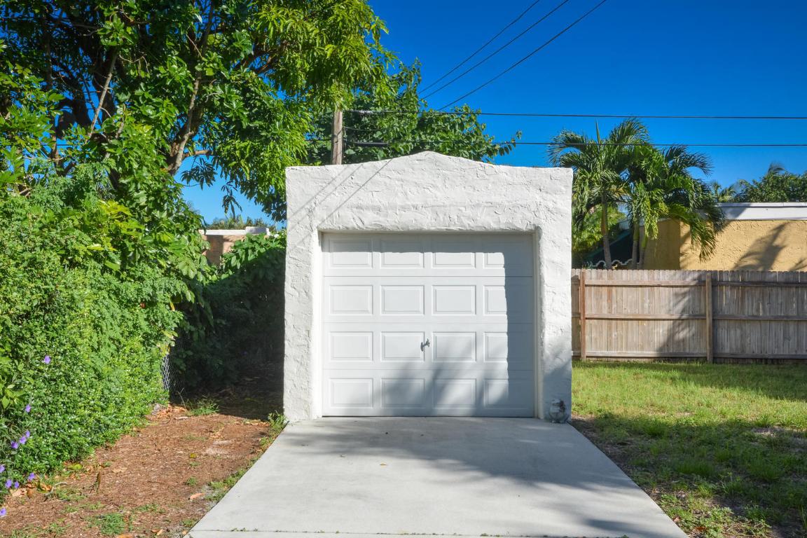 FLAMINGO PARK - Residential