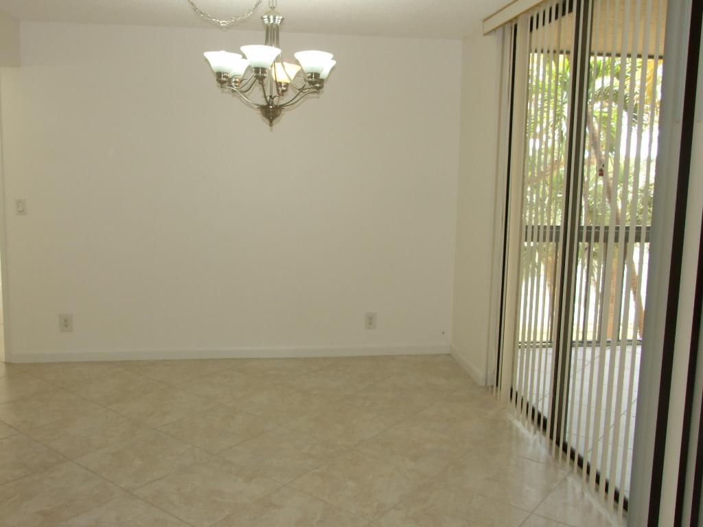 LAVERS DELRAY RACQUET CLUB CONDO - Residential