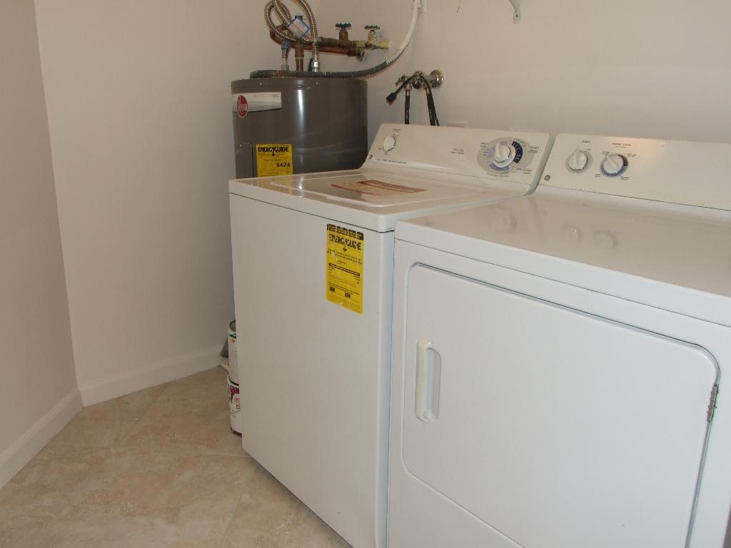 LAVERS DELRAY RACQUET CLUB CONDO - Residential