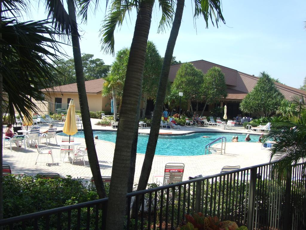LAVERS DELRAY RACQUET CLUB CONDO - Residential