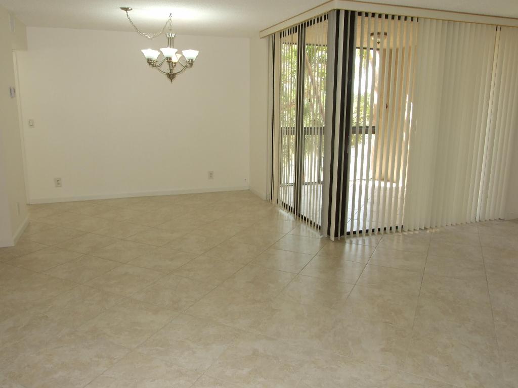 LAVERS DELRAY RACQUET CLUB CONDO - Residential