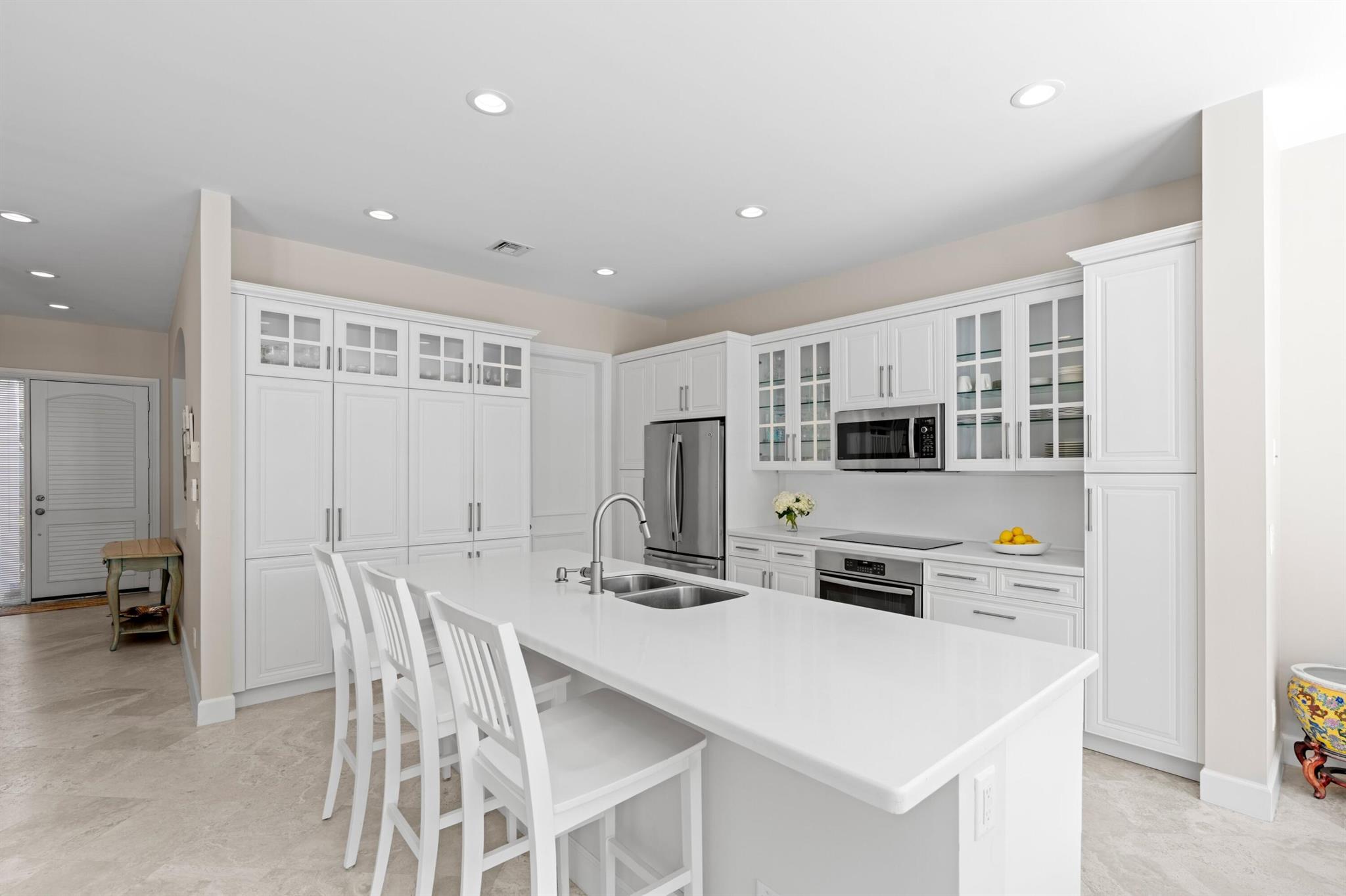1040 Ocean Terrace