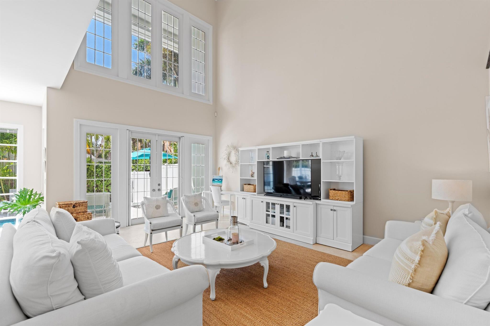 GLEASON STREET TOWNHOMES - Residential