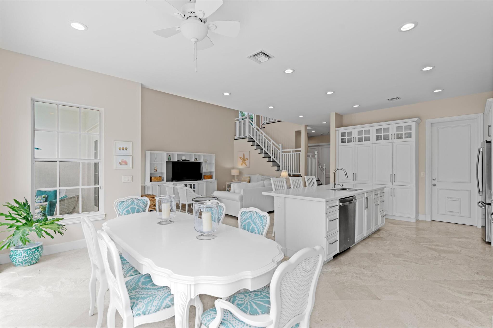 GLEASON STREET TOWNHOMES - Residential