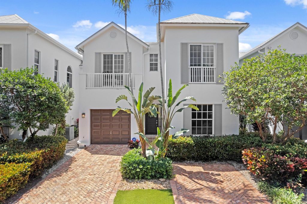 Photo of 1040 Ocean Terrace, Delray Beach, FL 33483 (MLS # R11082960)