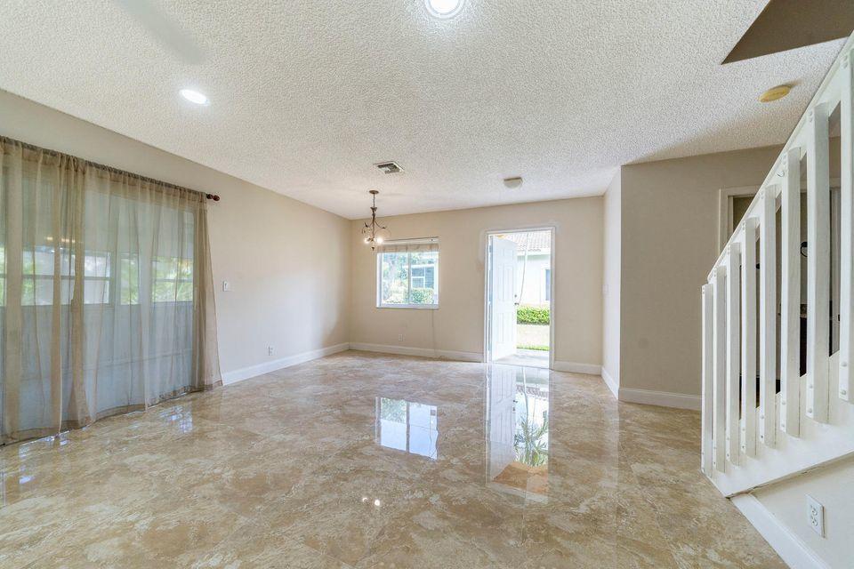 OLYMPIA & YORK RESIDENTIA - Residential Lease