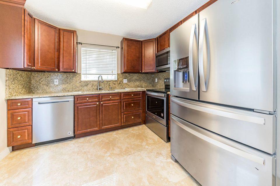 OLYMPIA & YORK RESIDENTIA - Residential Lease