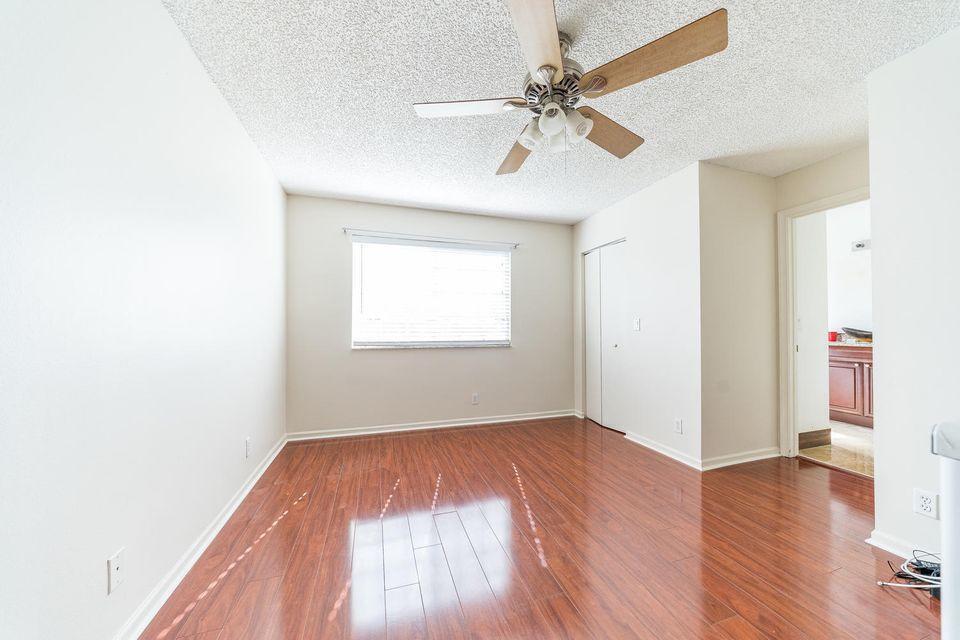 OLYMPIA & YORK RESIDENTIA - Residential Lease