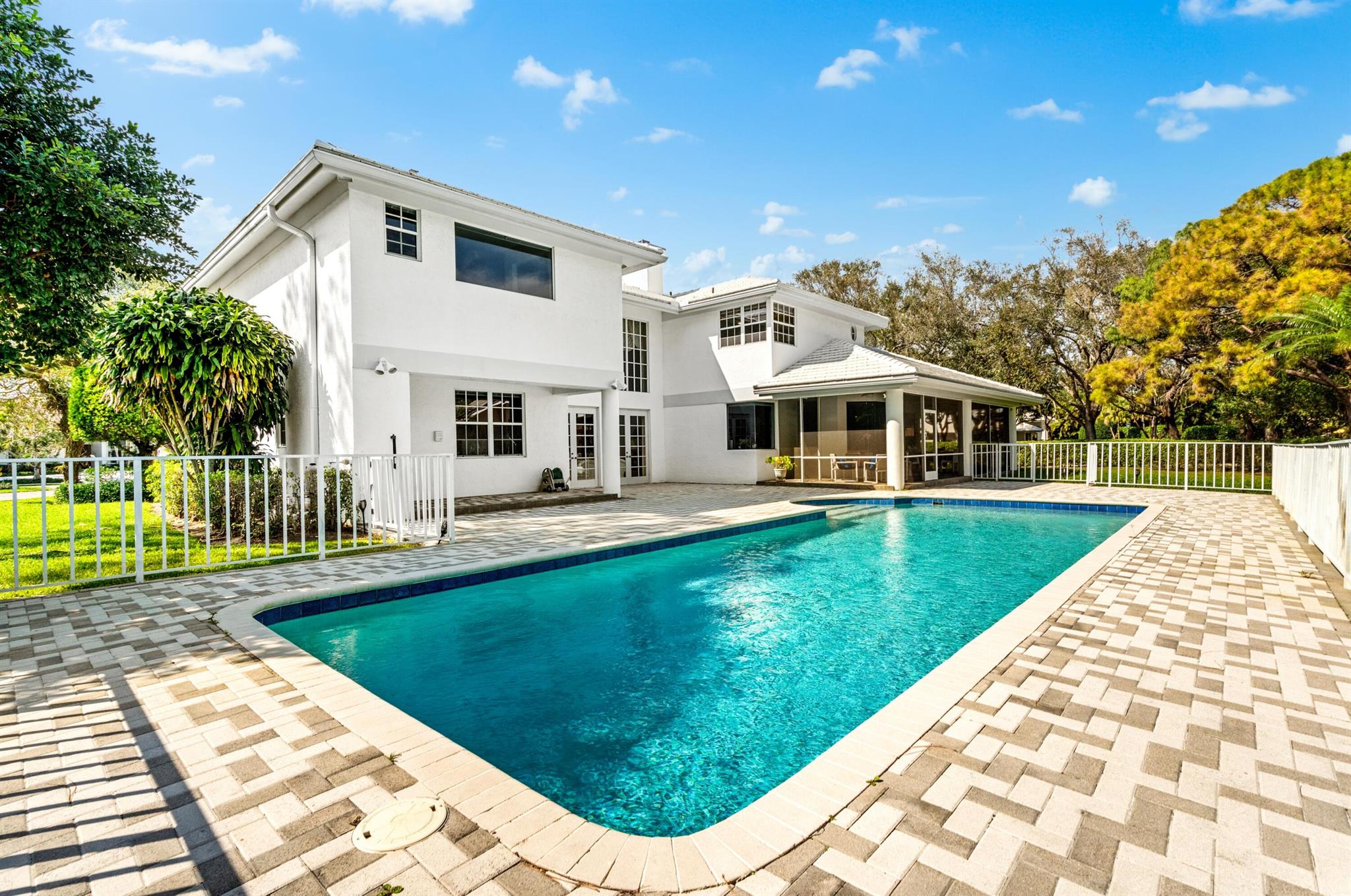 PATCH REEF EST - Residential