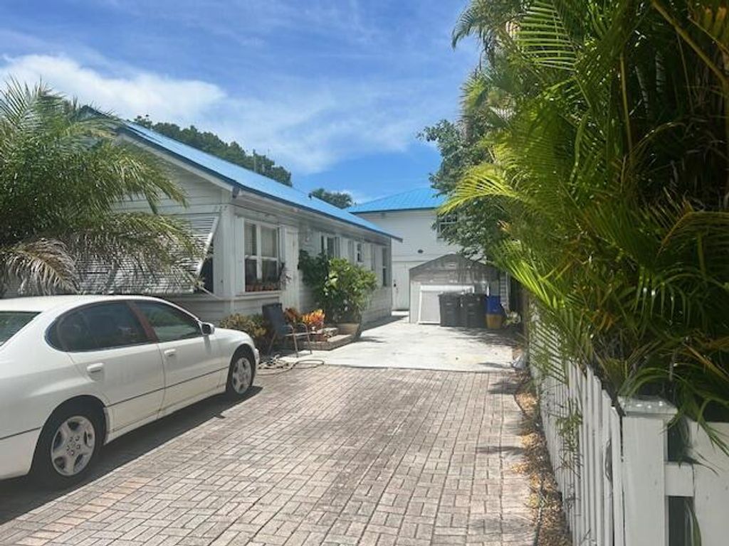 Photo of 727 Penn Street #Apt 2, West Palm Beach, FL 33401 (MLS # R11107104)