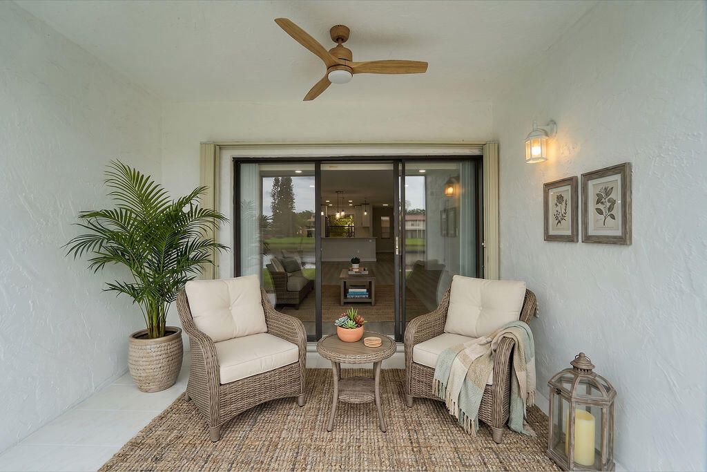 GLADES OF BOCA LAGO CONDO - Residential