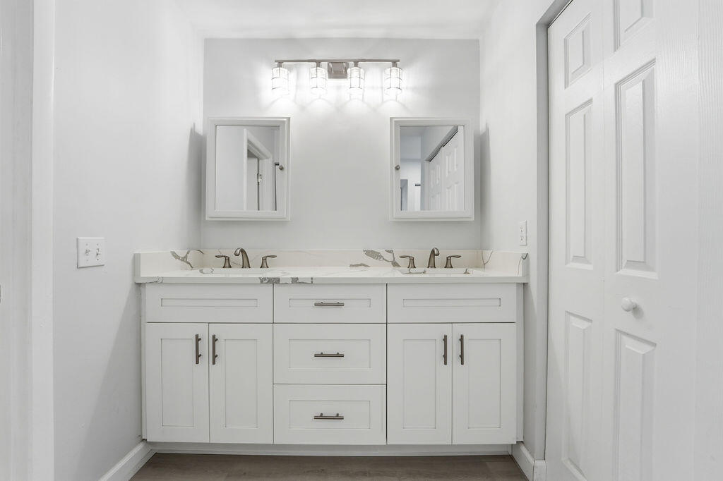 GLADES OF BOCA LAGO CONDO - Residential