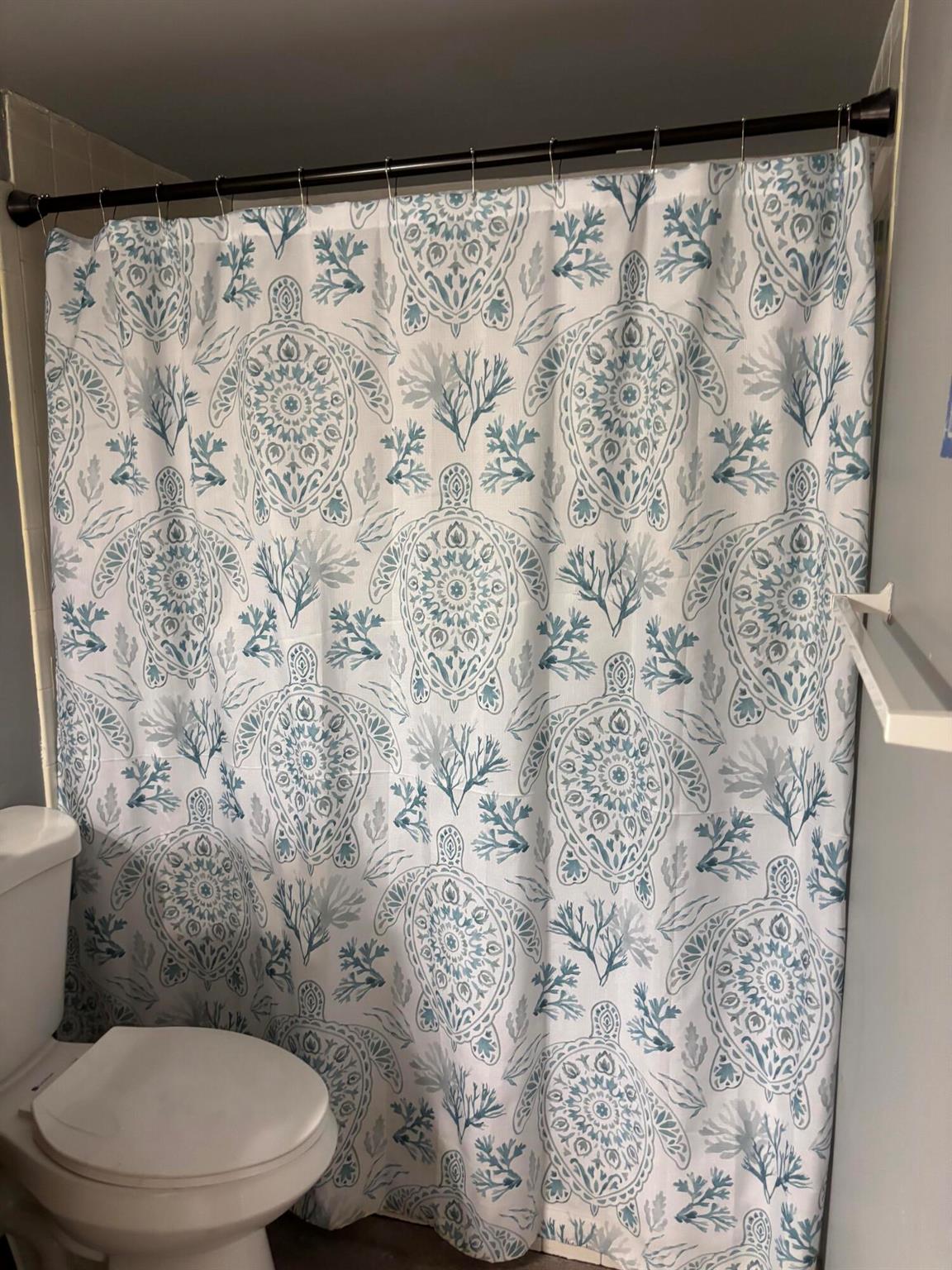 FOREST HILL VILLAS GARDEN - Residential