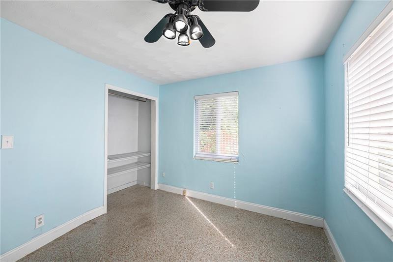 Cresthaven 10 46-25 B - Residential