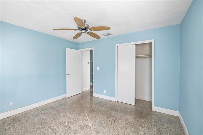 Cresthaven 10 46-25 B - Residential