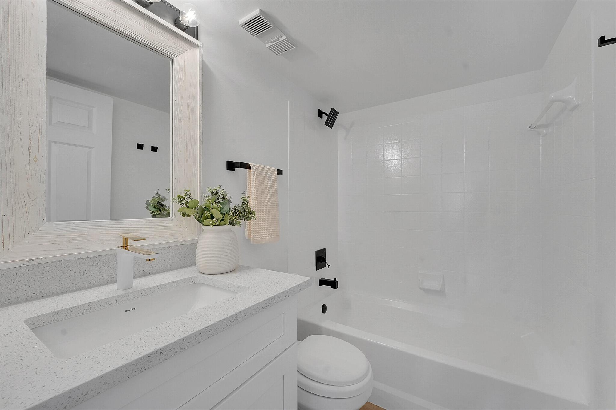 ST ANDREWS PALM BEACH CON - Residential