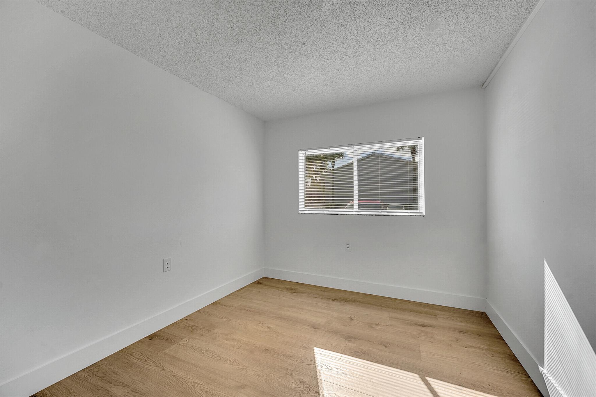 ST ANDREWS PALM BEACH CON - Residential