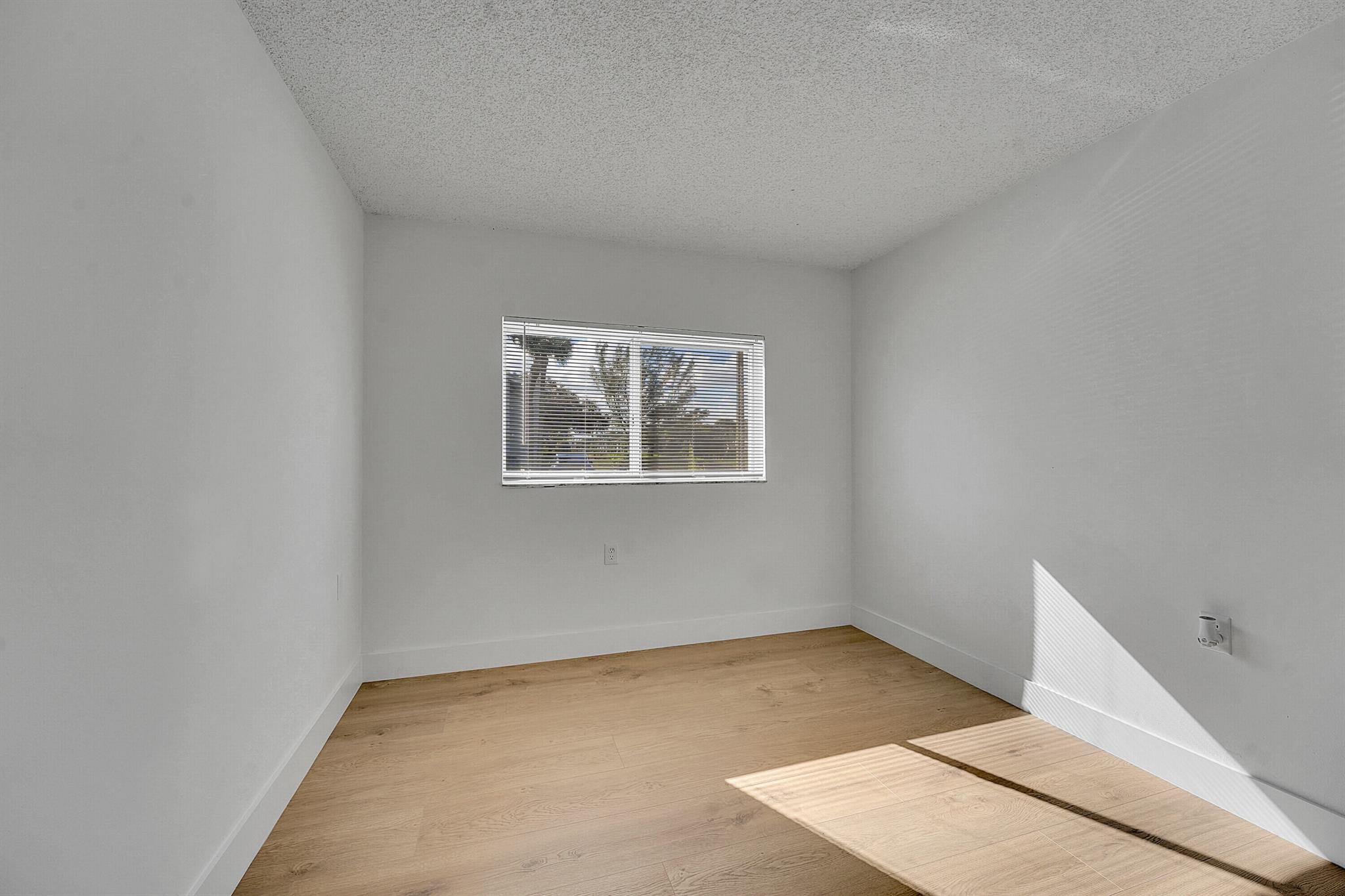 ST ANDREWS PALM BEACH CON - Residential