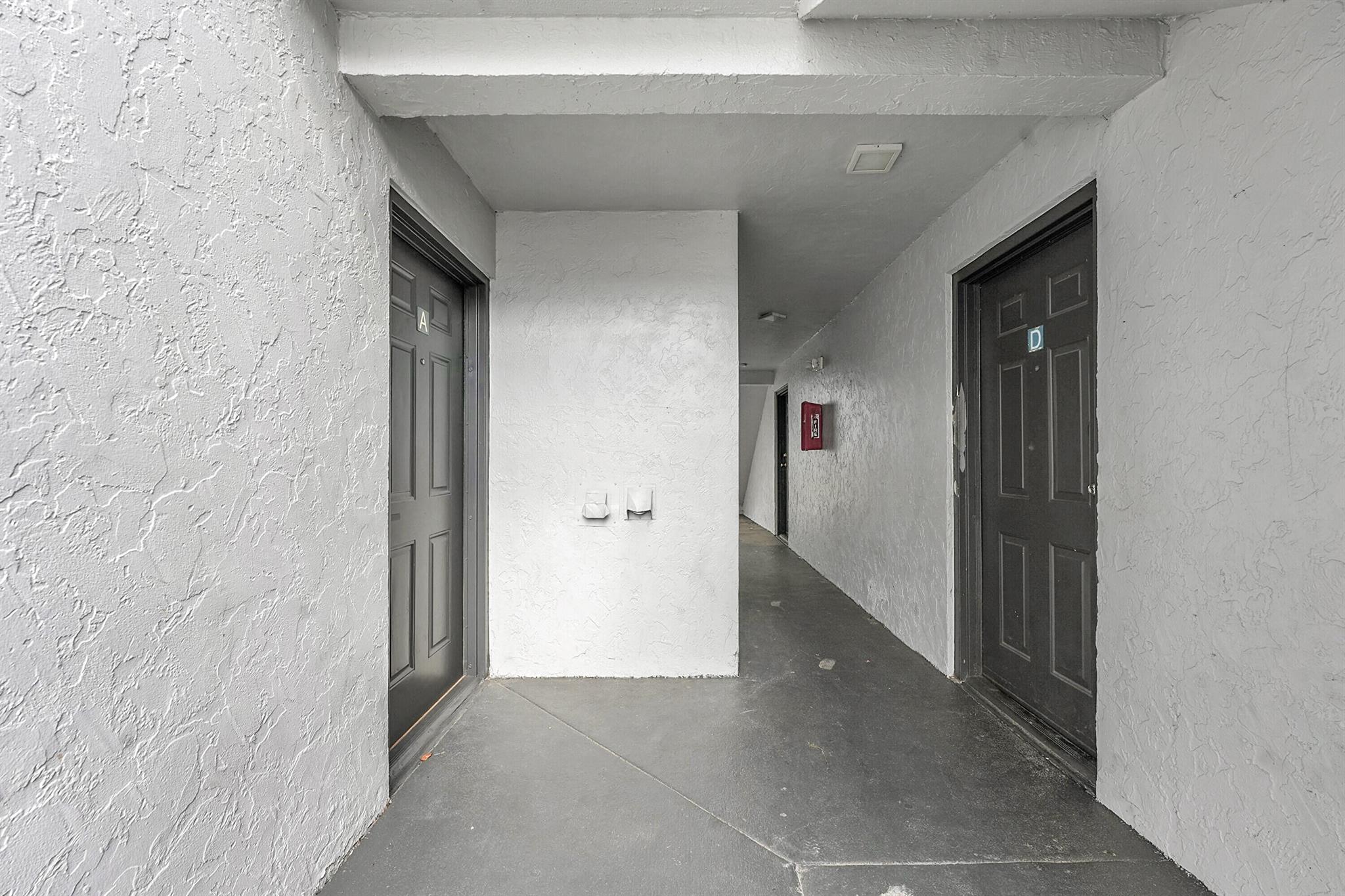 ST ANDREWS PALM BEACH CON - Residential