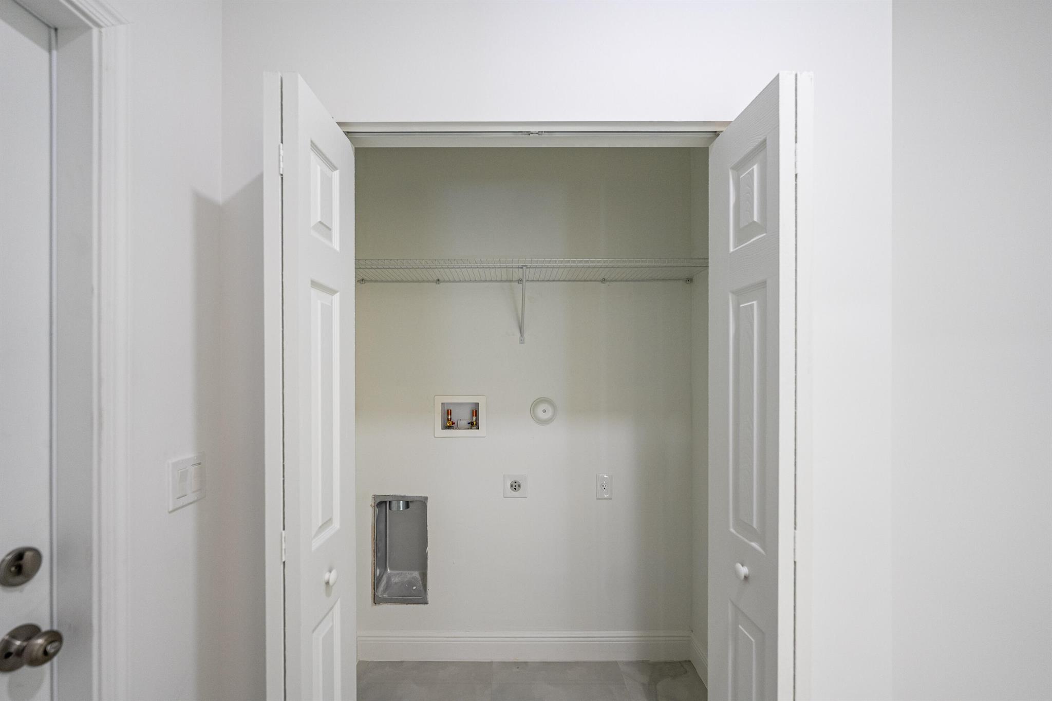 PORT ST LUCIE SECTION 33 - Residential