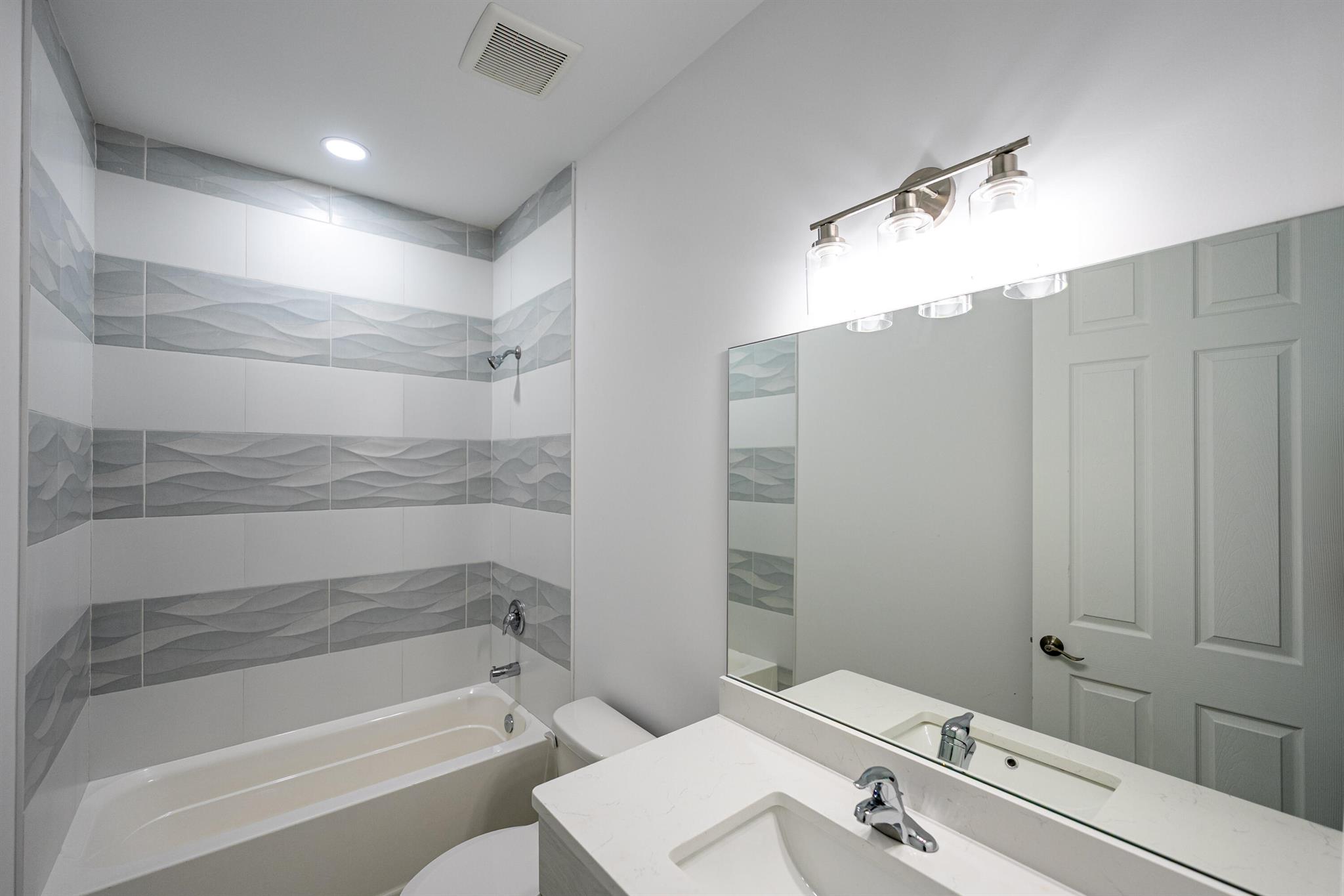 PORT ST LUCIE SECTION 33 - Residential