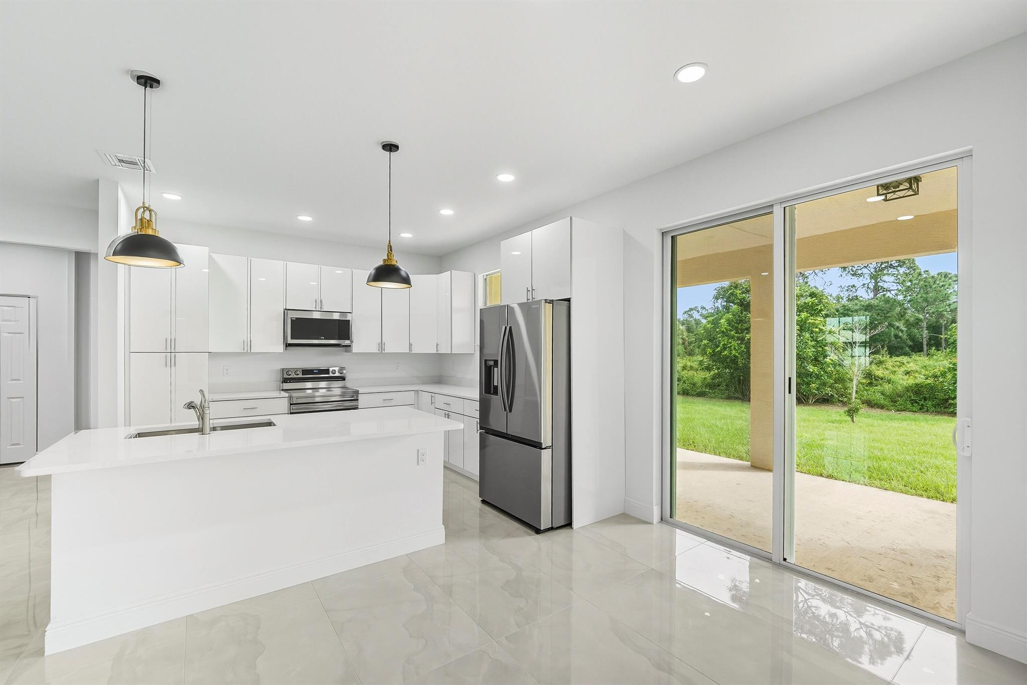 PORT ST LUCIE SECTION 33 - Residential