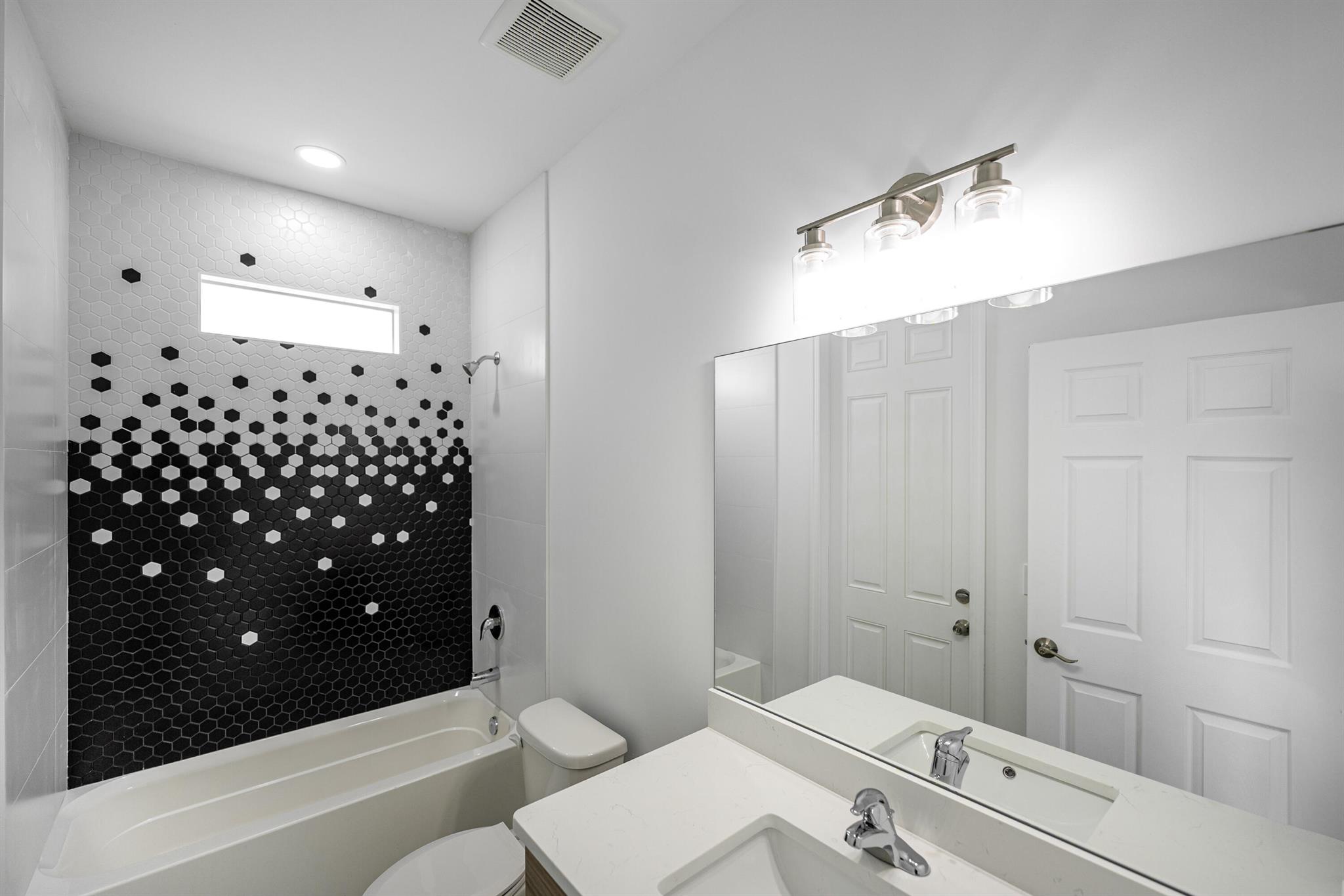 PORT ST LUCIE SECTION 33 - Residential