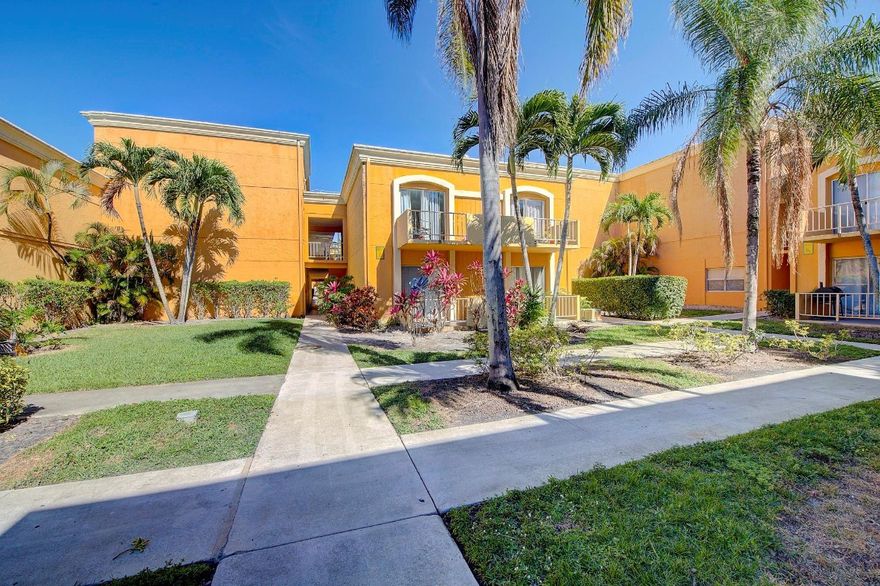 Beautifully upgraded 2/2 featuring stainless steel appliances, vinyl plank flooring, granite countertops, and upgraded baths! Great complex that features tennis courts, clubhouse with remodeled fitness center, pool, bbq area, and common laundry facilities. Location is everything and here in Venetian Gardens you are close to major highways, restaurants, and stores!