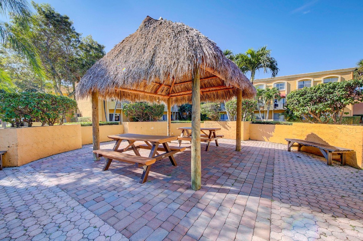 Venetian Gardens - Residential