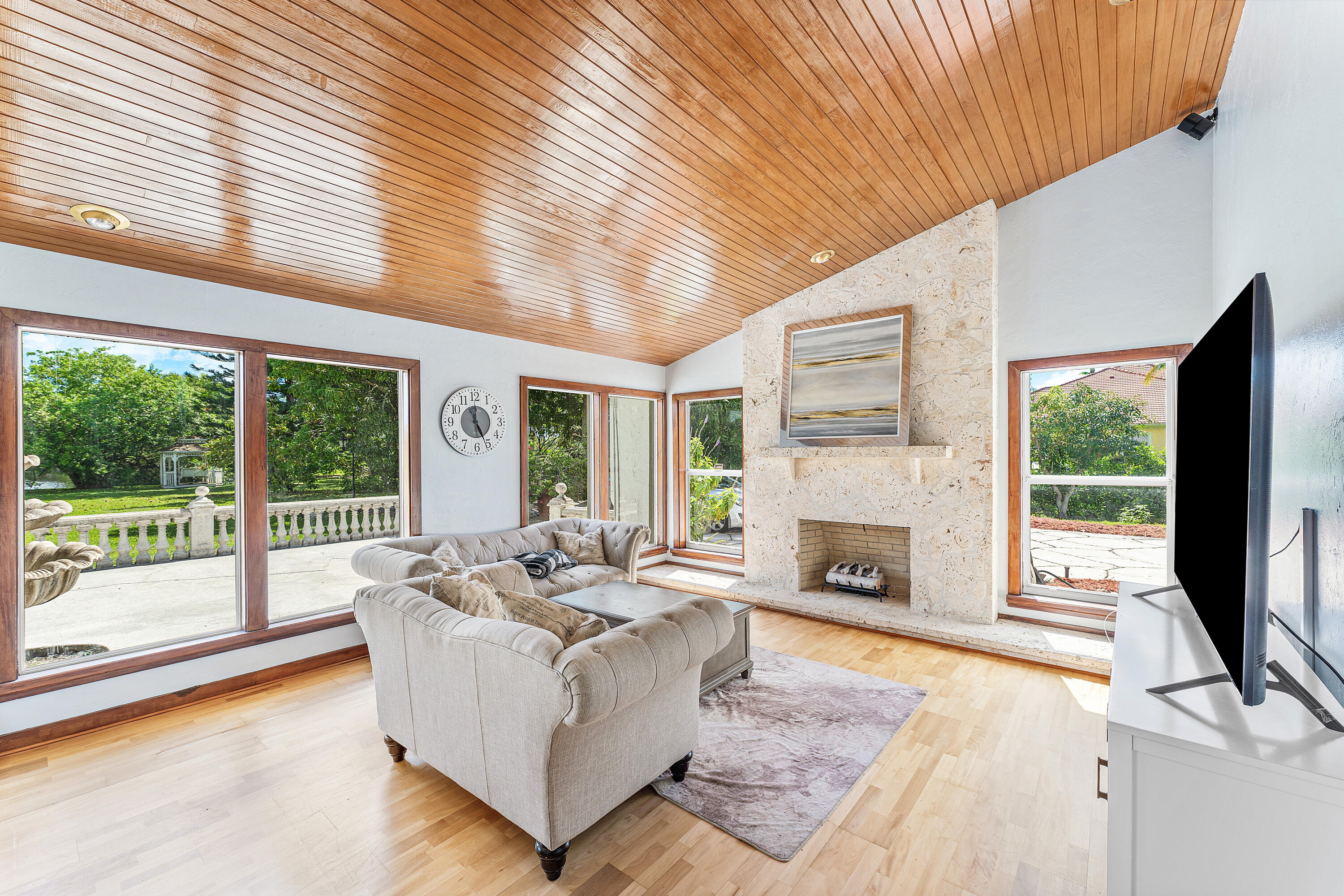 LEXINGTON I OF SHERBROOKE - Residential
