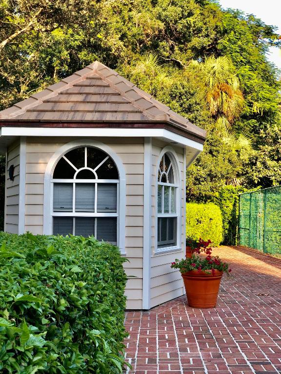 ROSEWOOD COURT SUBDIVISION - Residential