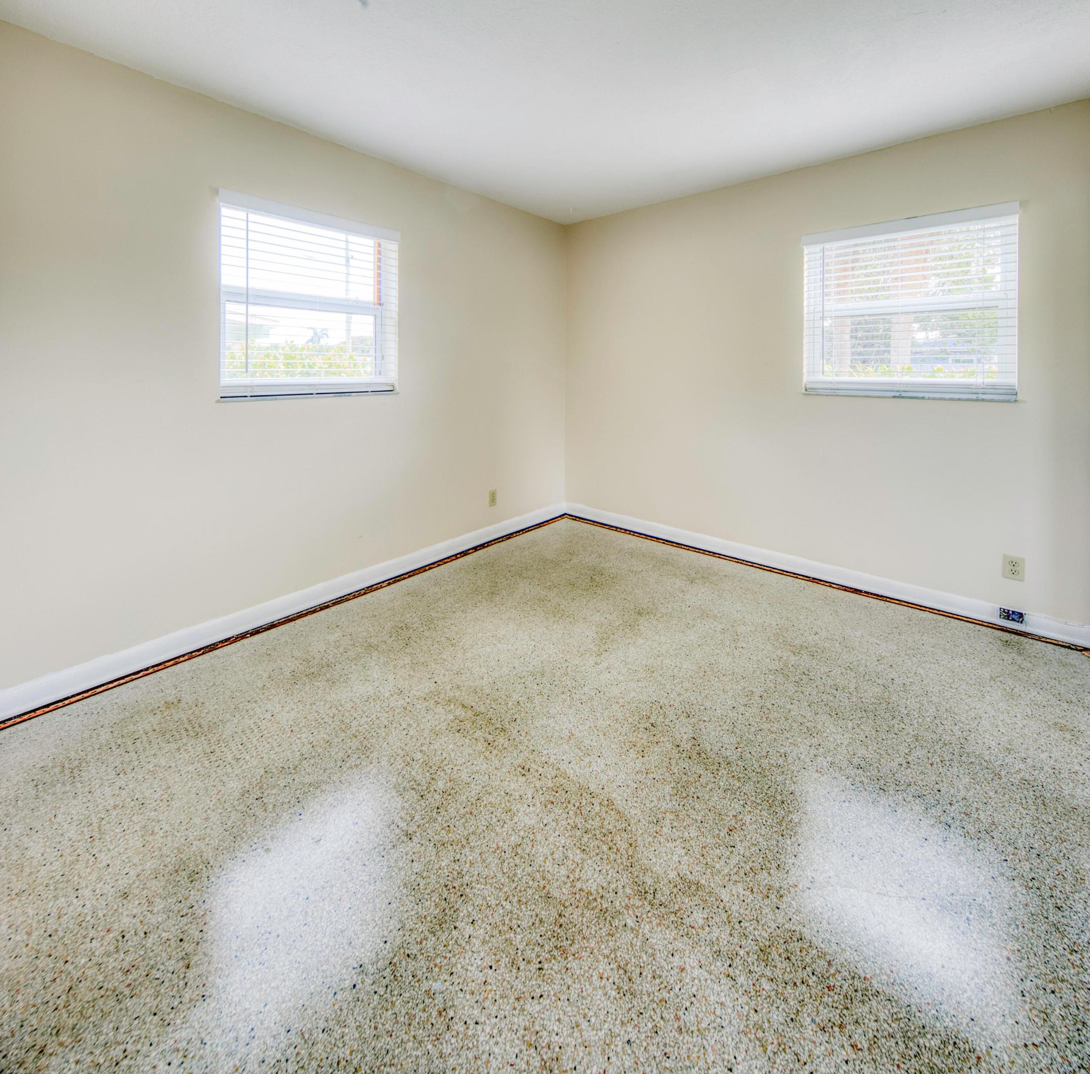 SUNSHINE ACRES - Residential