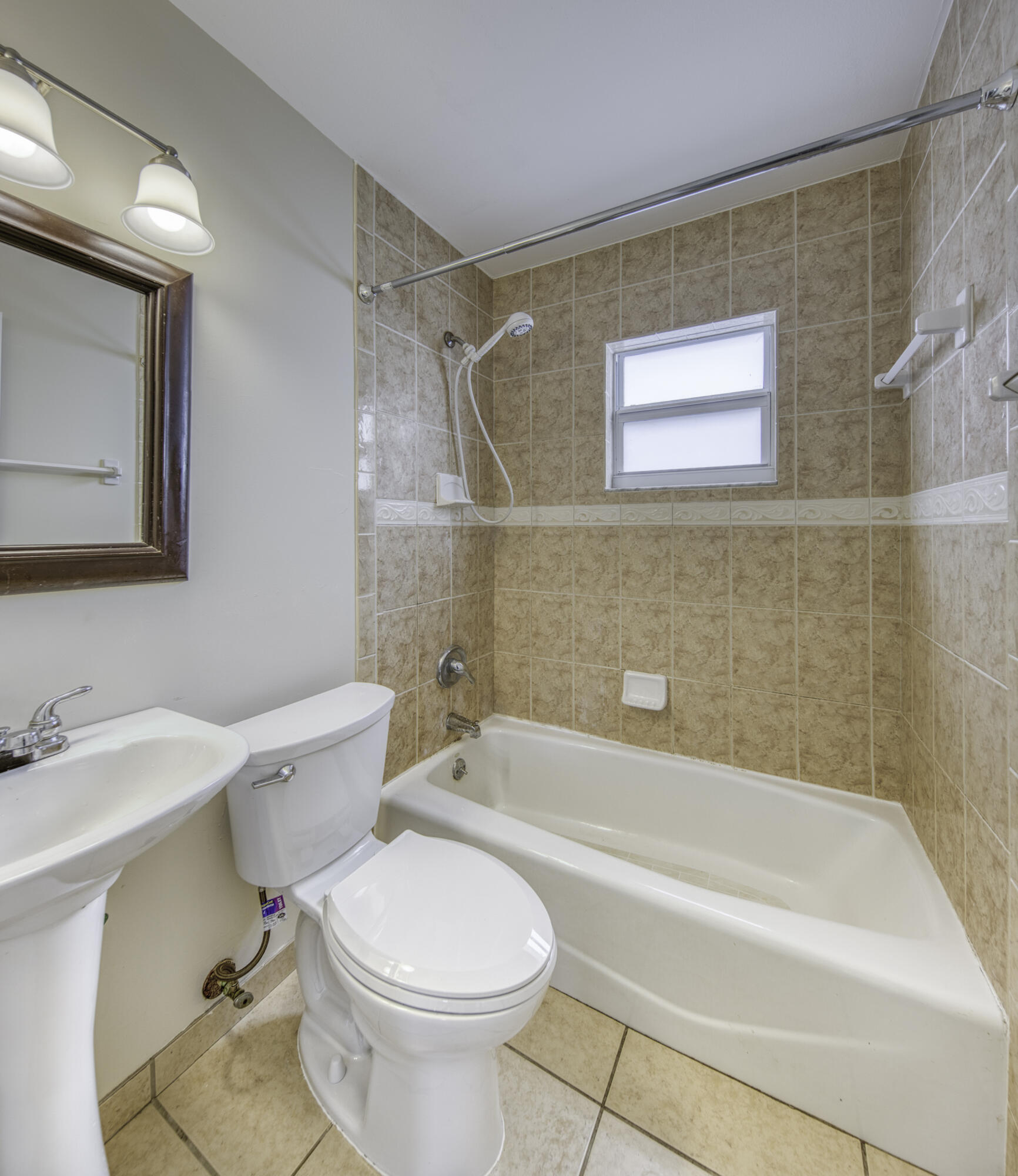 SUNSHINE ACRES - Residential