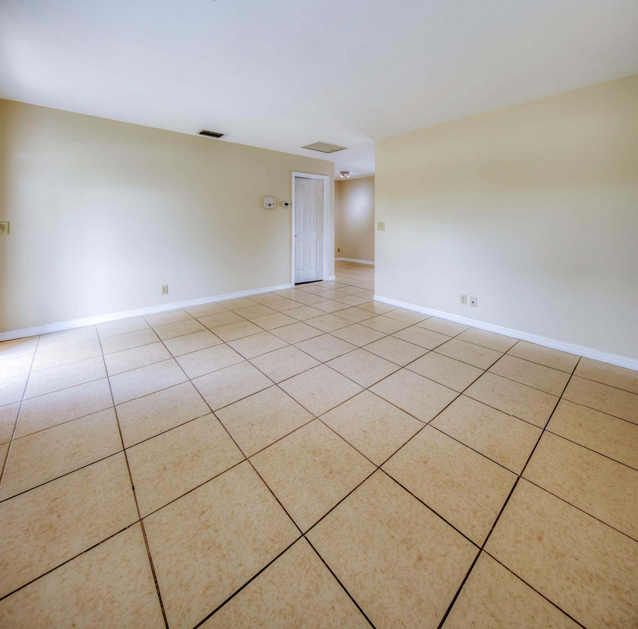 SUNSHINE ACRES - Residential