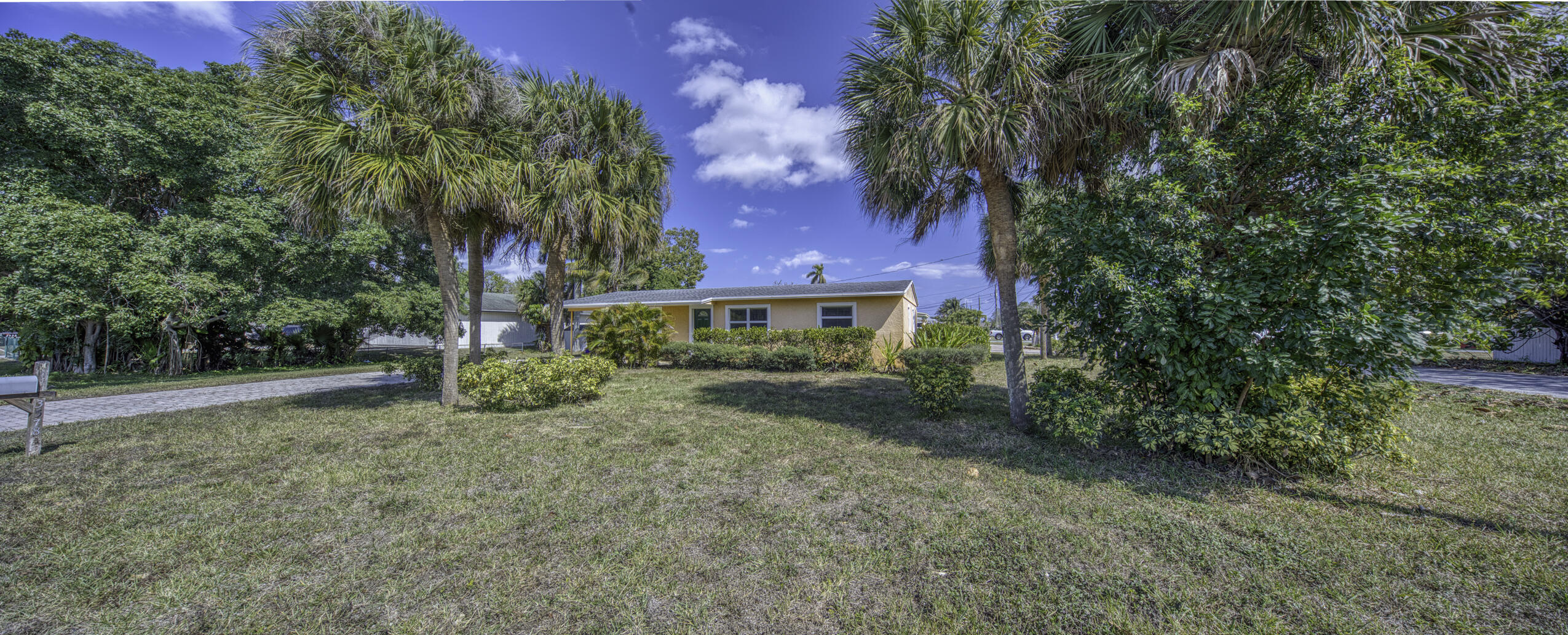 SUNSHINE ACRES - Residential