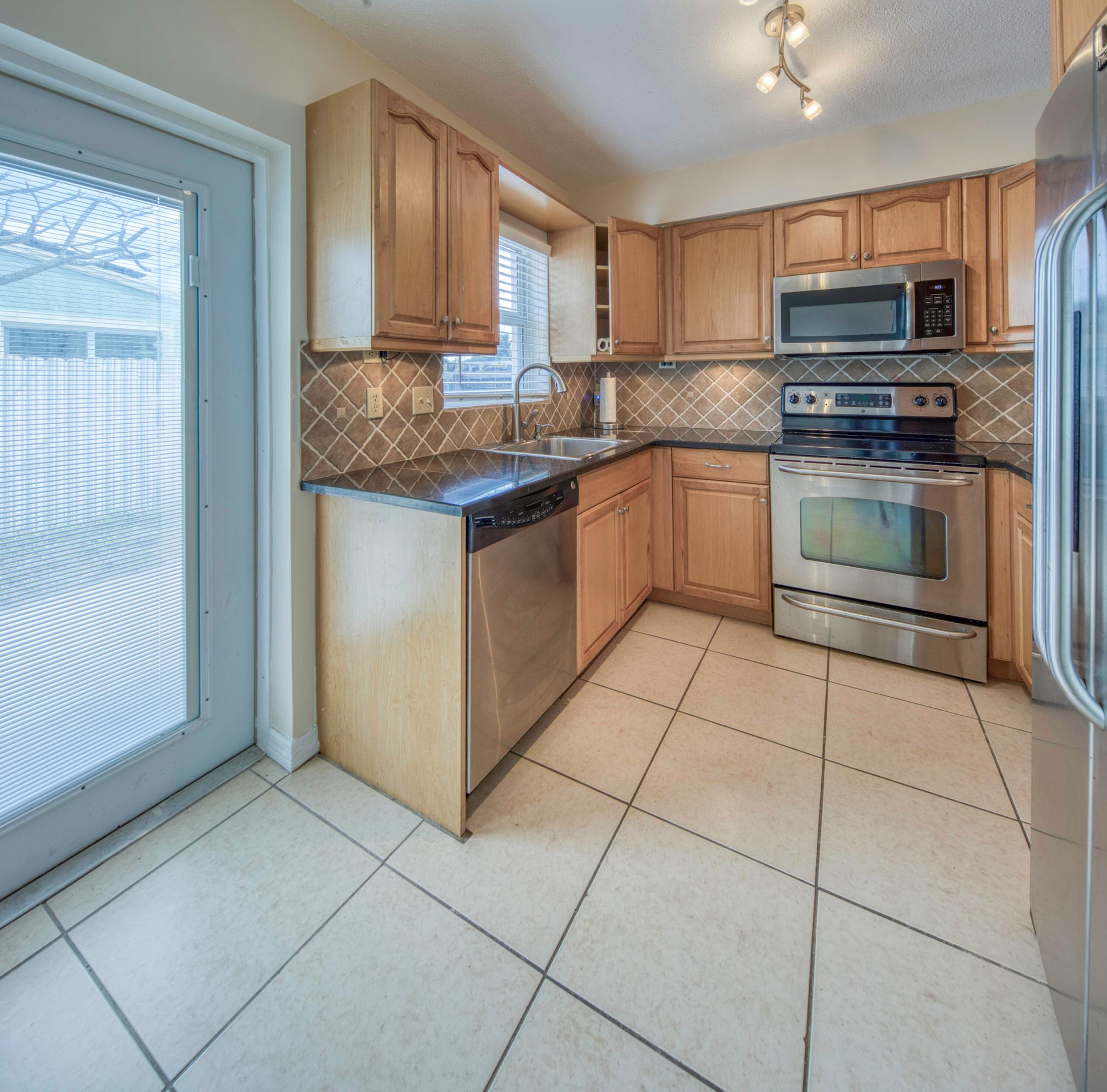 SUNSHINE ACRES - Residential