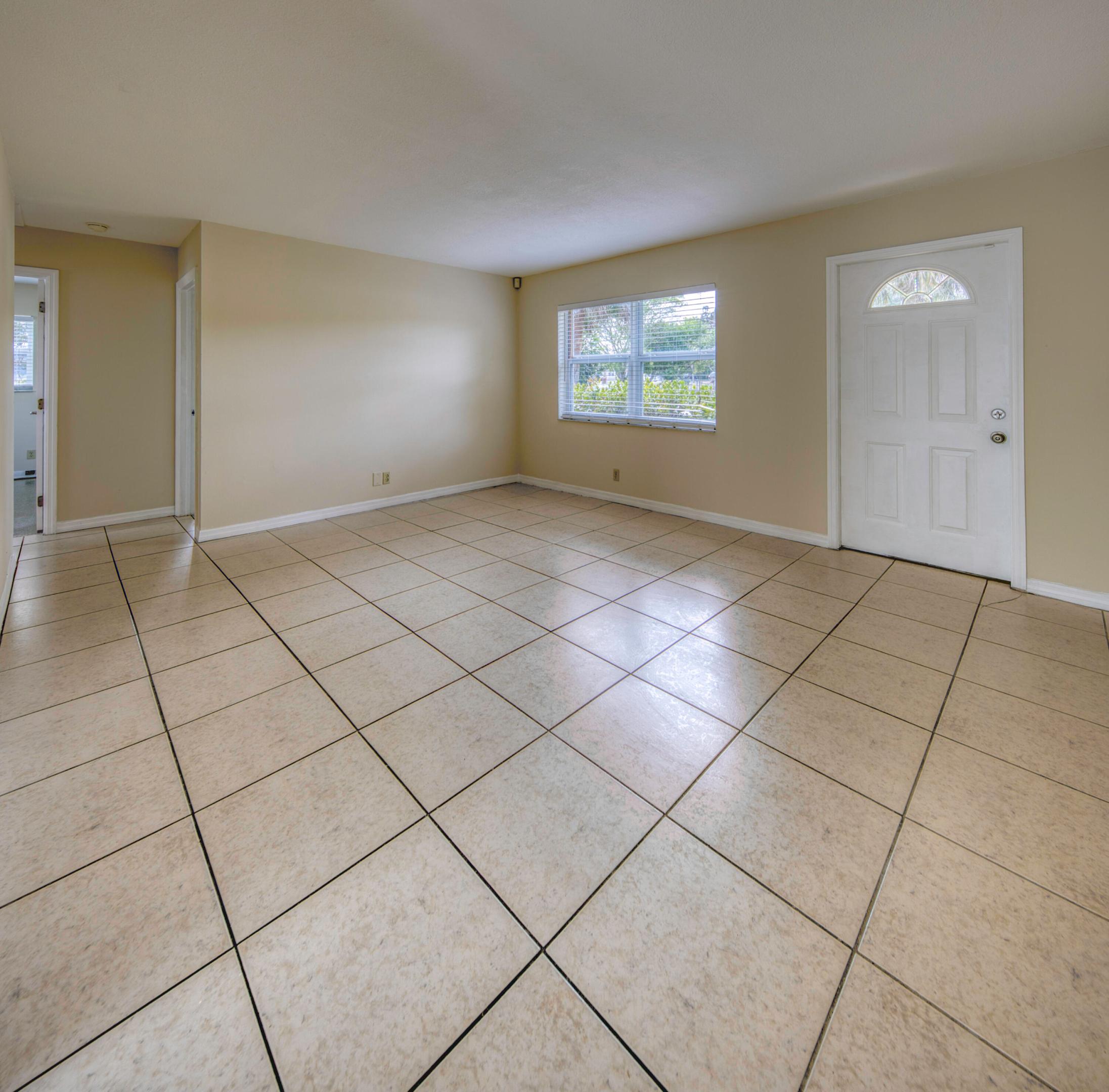 SUNSHINE ACRES - Residential