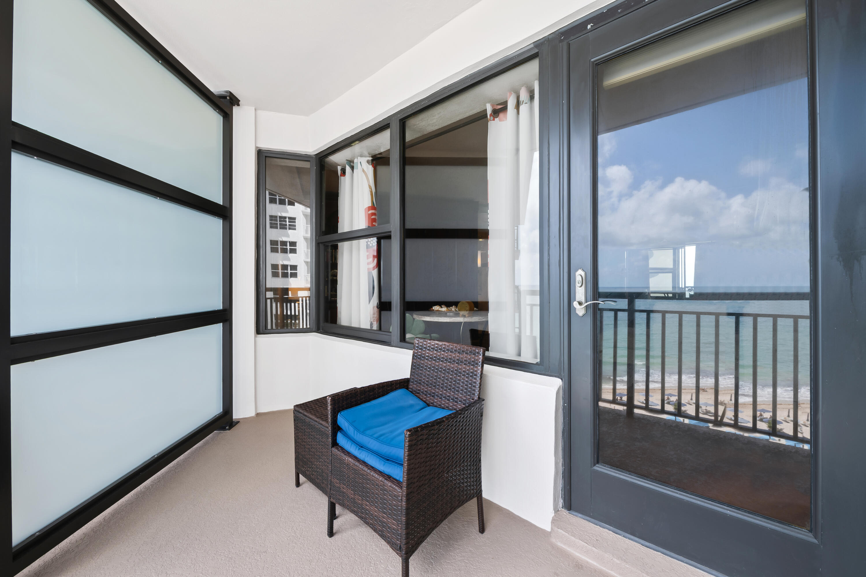 GALT OCEAN CLUB CONDO - Residential