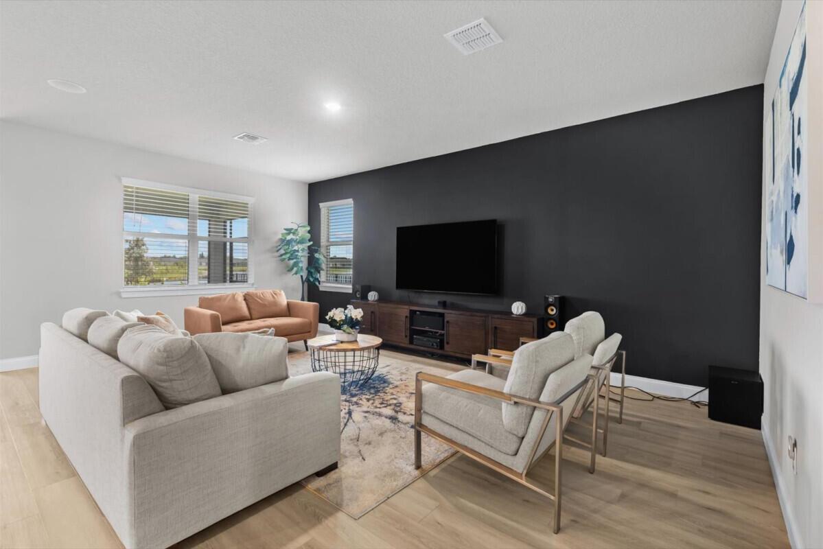 AZALEA - Residential