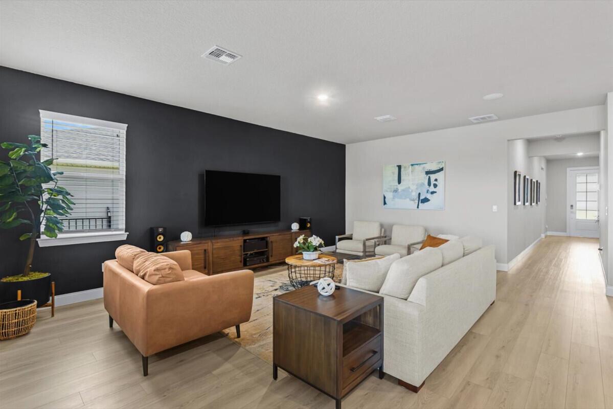 AZALEA - Residential