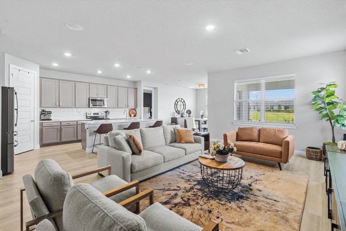 AZALEA - Residential