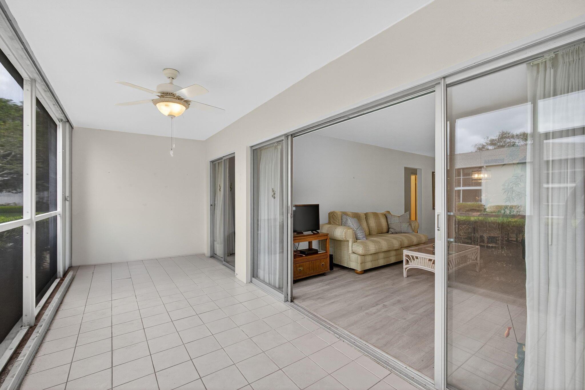 TEQUESTA GARDEN CONDO 3 - Residential