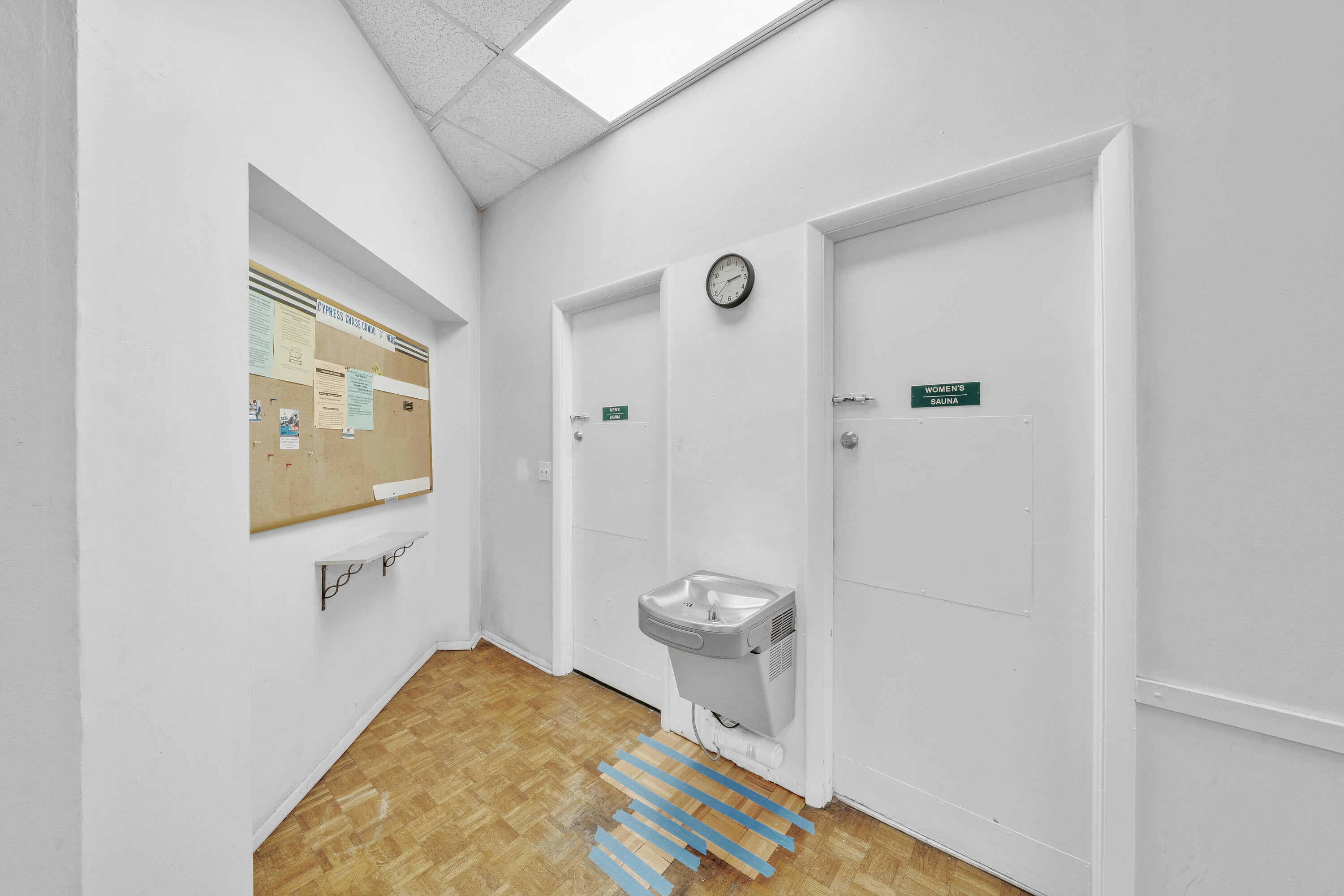 CYPRESS CHASE CONDO NO 6 - Residential