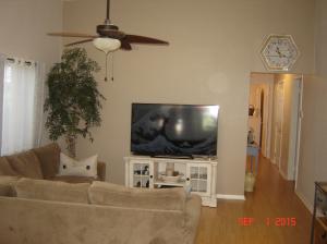 ISLAND CLUB - Residential