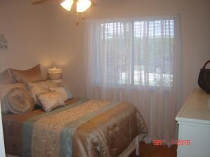 ISLAND CLUB - Residential