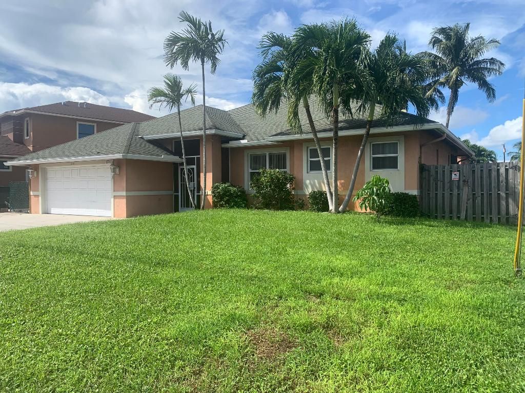 Photo of 2215 Hypoluxo Road, Lake Worth, FL 33462 (MLS # R11123202)